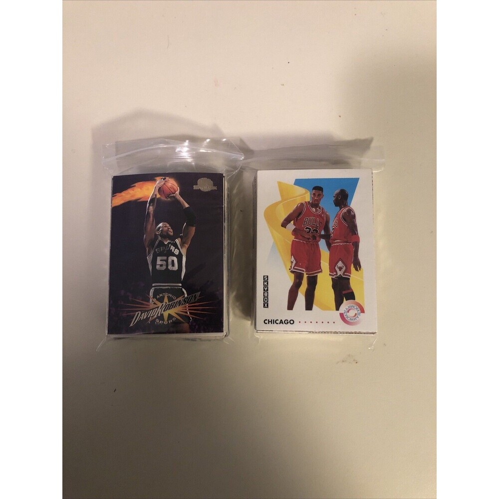Lot of 115 NBA Trading Cards Including Jordan Pippen SkyBox-Topps-‎ Others